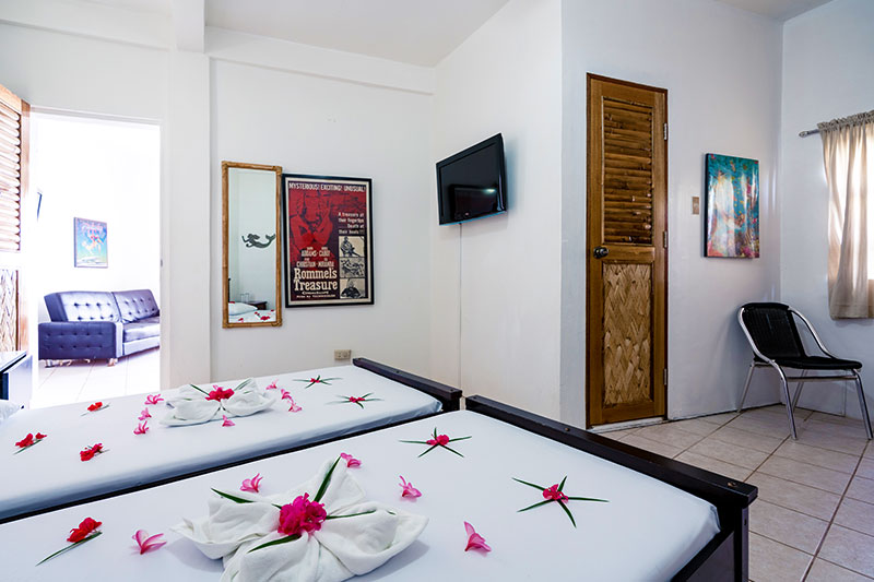 one bedroom suite beds scandi divers resort puerto galera